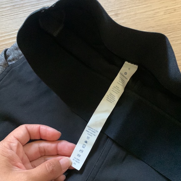 Lululemon leggings size 6 - Picture 4 of 7